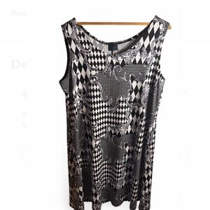 Black and White Patterned Women's dress